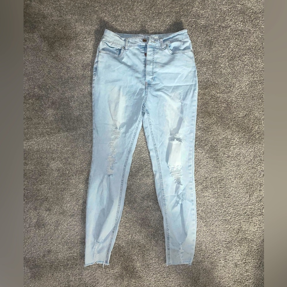 Distressed Vanilla Star Jeans SIZE11